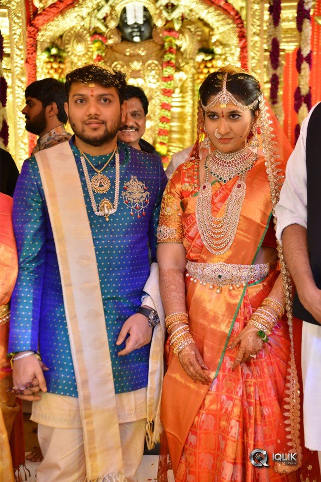 Celebs-at-Bandla-Ganesh-Brothers-Daughter-Ashritha-Wedding-Photos